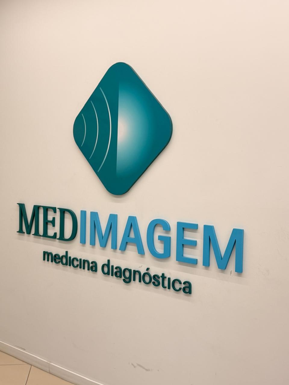 Logotipo em Relevo Interno - Medimagem